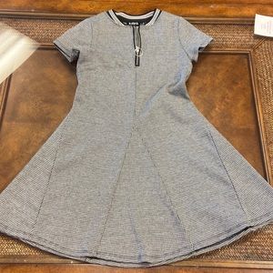 Gray houndstooth pattern dress